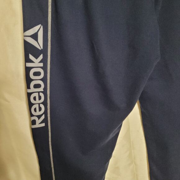 Reebok Women's 3XL Sweatpants - White Stripe Detail - Picture 5 of 16